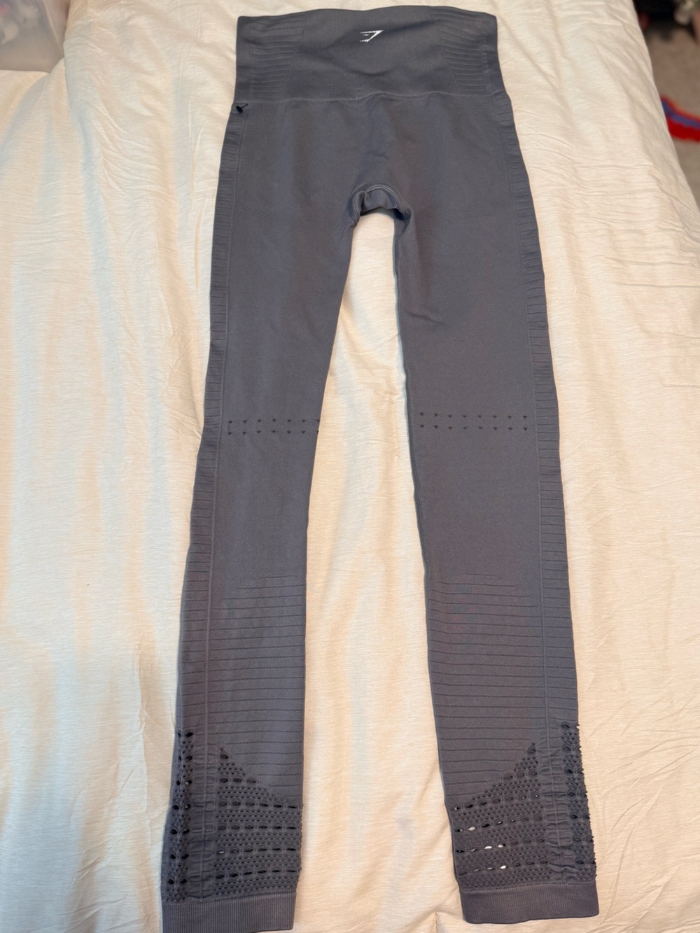Gymshark XS Energy + Seamless Leggings in Charcoal Gray